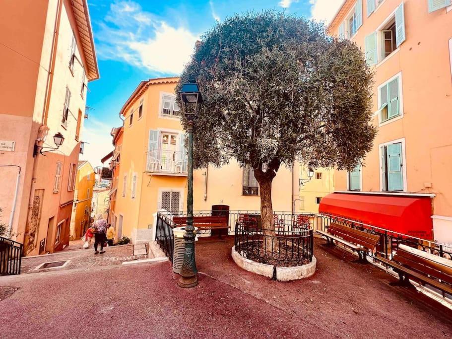 Loft - Centre Historique Lägenhet Villefranche-sur-Mer Exteriör bild