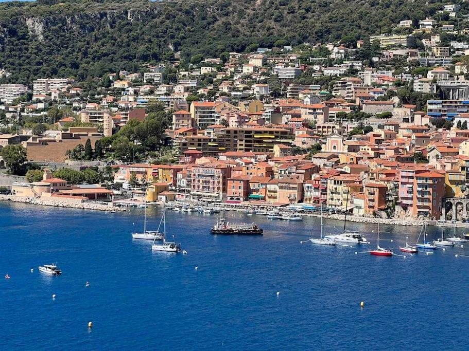 Loft - Centre Historique Lägenhet Villefranche-sur-Mer Exteriör bild