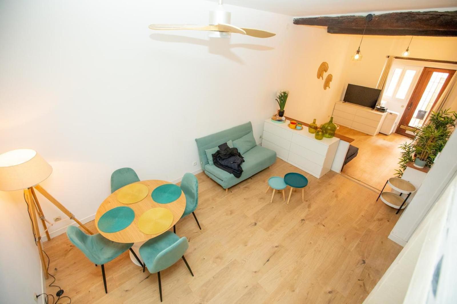 Loft - Centre Historique Lägenhet Villefranche-sur-Mer Exteriör bild